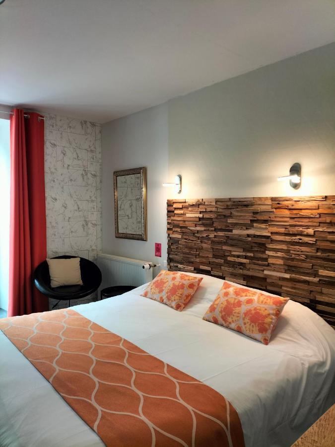 Hotel Restaurant Herard Bourbonne-les-Bains Esterno foto